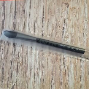 Laruce LR310 Small Light Powder Brush